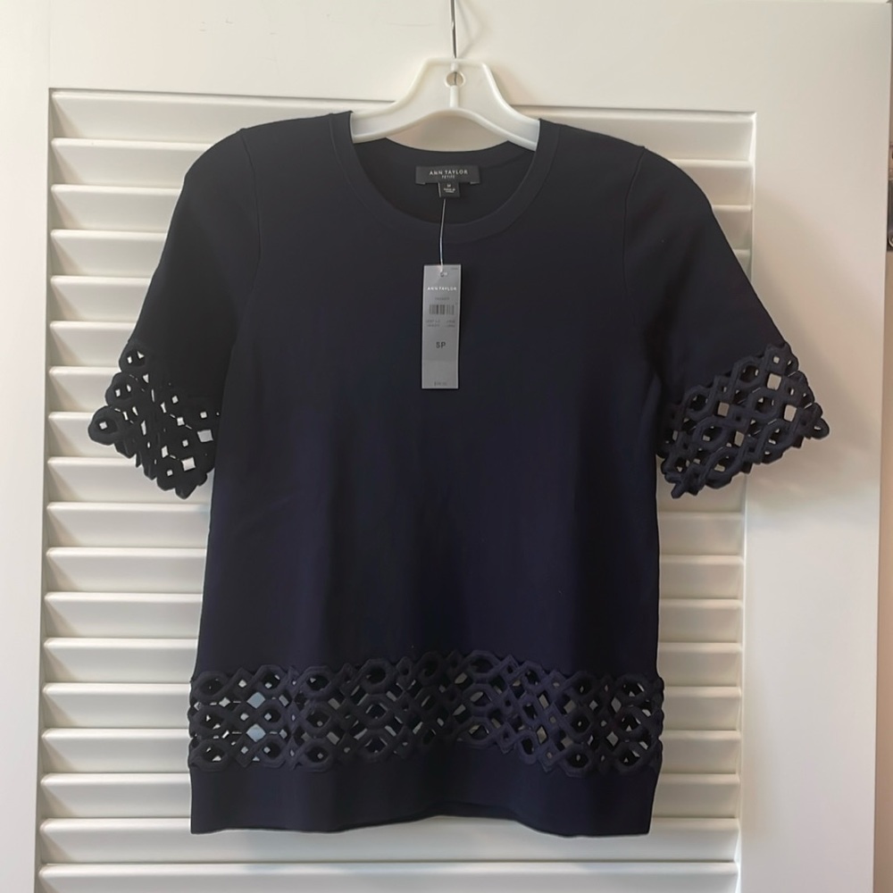 Ann Taylor navy top SP NWT